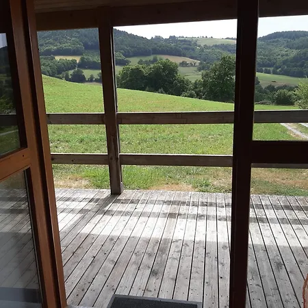Chalet Dans La Prairie Junhac
